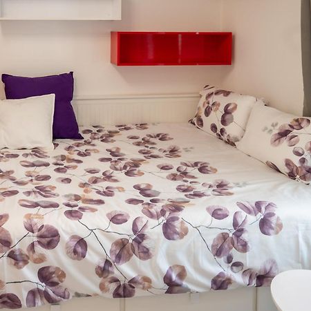Ferienwohnung Colorful Studio With Balcony - Free Parking Sofia Exterior foto