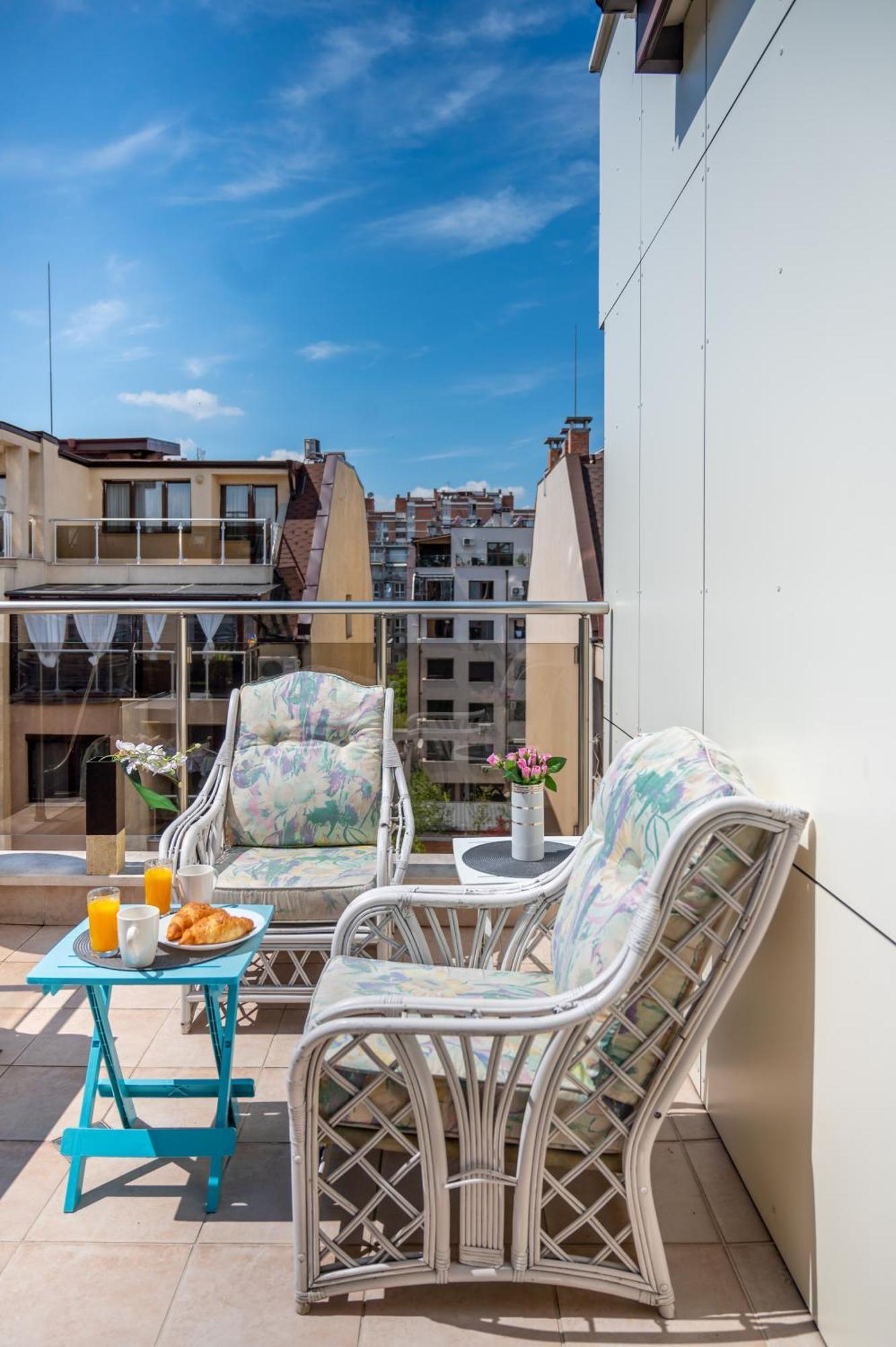 Ferienwohnung Colorful Studio With Balcony - Free Parking Sofia Exterior foto