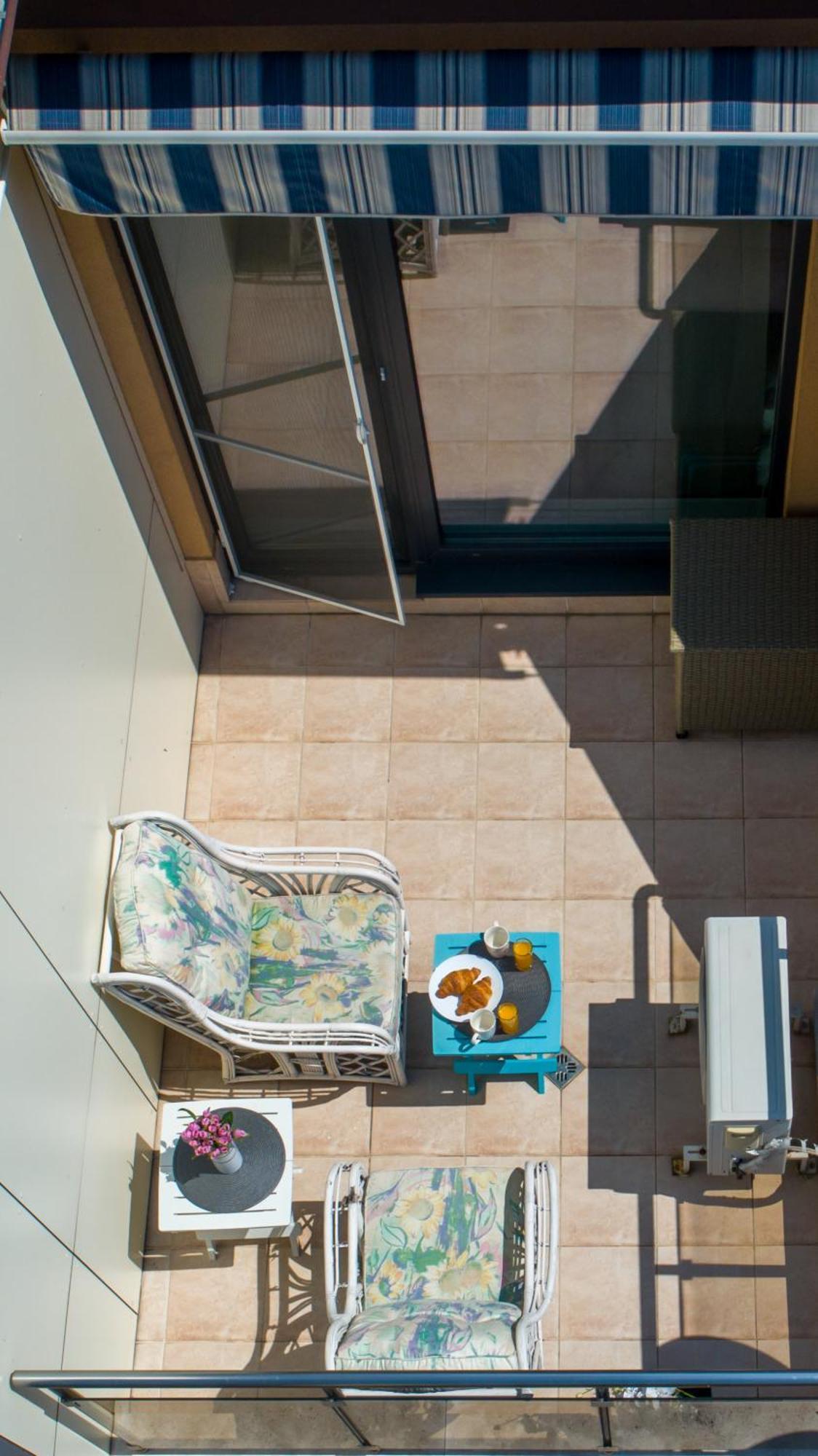 Ferienwohnung Colorful Studio With Balcony - Free Parking Sofia Exterior foto